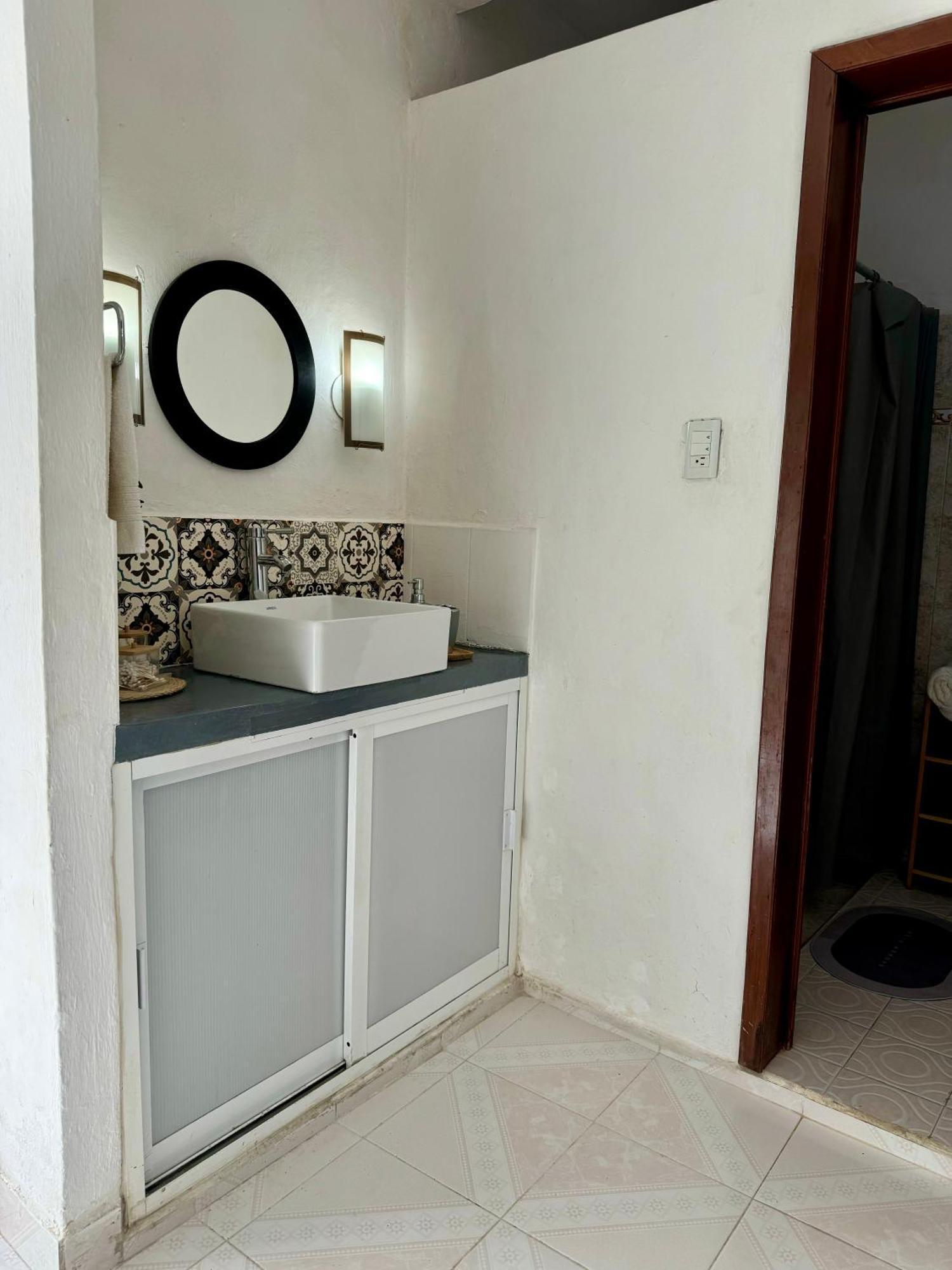 Casita Azul Colonial En El Centro De Merida. Bagian luar foto