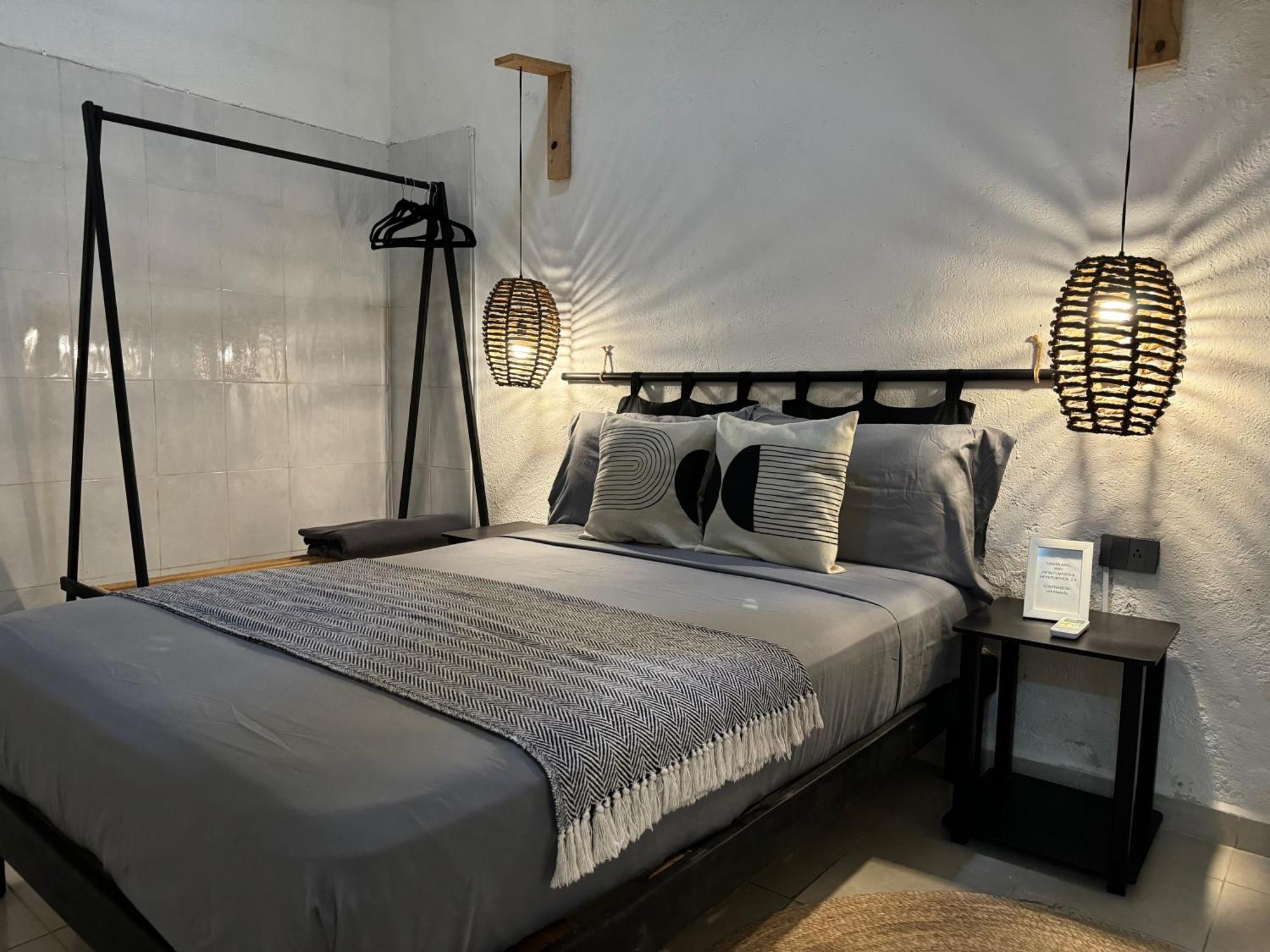 Casita Azul Colonial En El Centro De Merida. Bagian luar foto